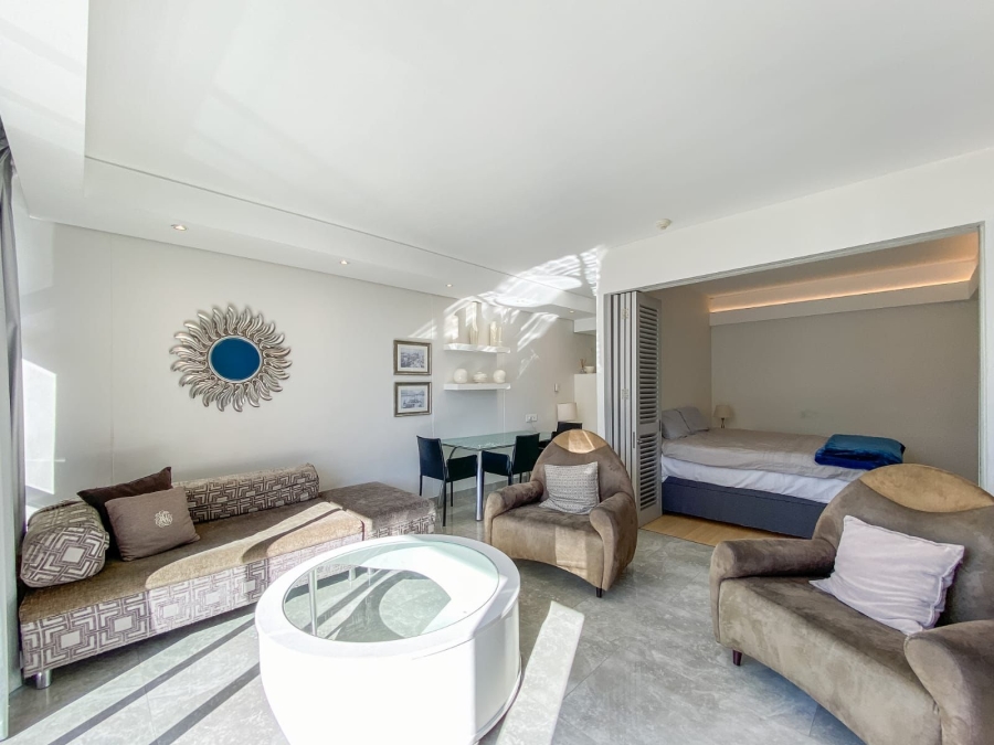 To Let 2 Bedroom Property for Rent in Foreshore Western Cape